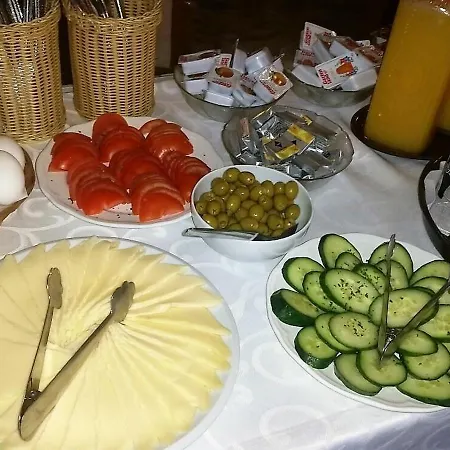 Am Limes מלון 3*